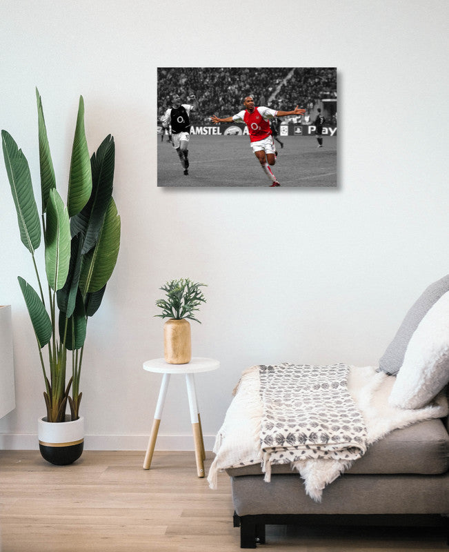 Thierry Henry Arsenal v Inter Milan 2003 Spot Colour Photo Memorabilia