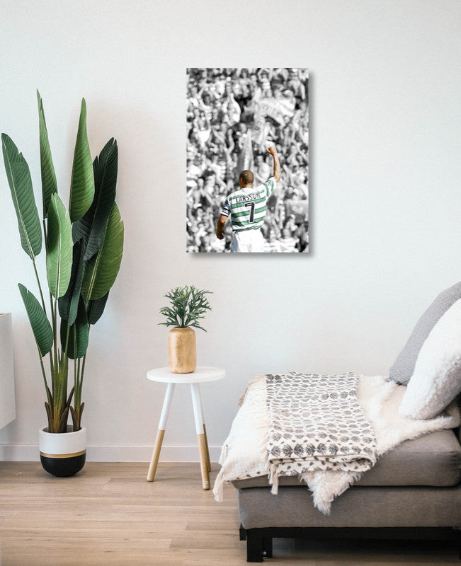 Henrik Larsson Celtic FC Legend Spot Colour Photo
