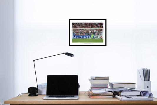 Drogba Penalty Chelsea 2012 Champions League Photo Memorabilia