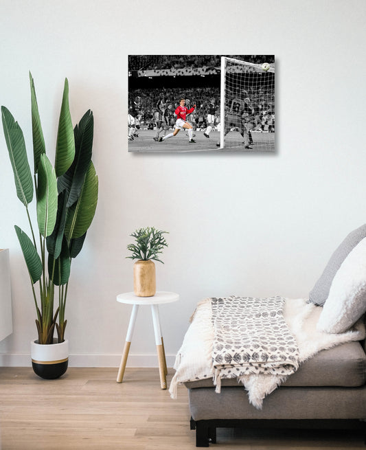 Solskjaer Goal 1999 Champions League Spot Colour Photo Memorabilia