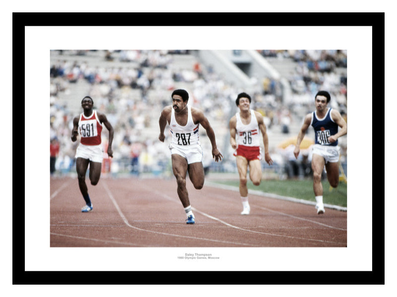Daley Thompson 1980 Olympic Games Althetics Photo Memorabilia