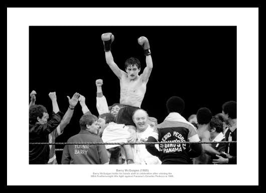 Barry McGuigan v Eusebio Pedroza 1985 World Title Photo Memorabilia