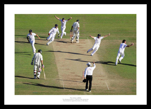 England Regain the Ashes in 2009 Photo Memorabilia