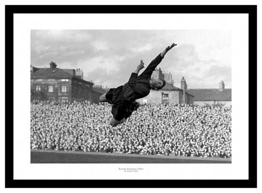 Newcastle United Ronnie Simpson St James Park 1951 Photo Memorabilia