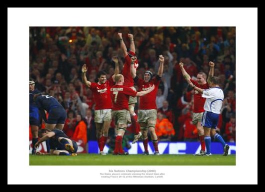 Wales Rugby 2008 Grand Slam Team Celebrations Photo Memorabilia