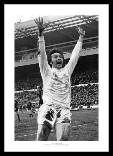 West Bromwich Albion Legend Jeff Astle 1970 Photo Memorabilia