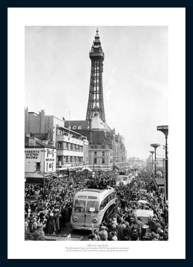 Blackpool 1953 FA Cup Final Open Top Bus Photo Memorabilia