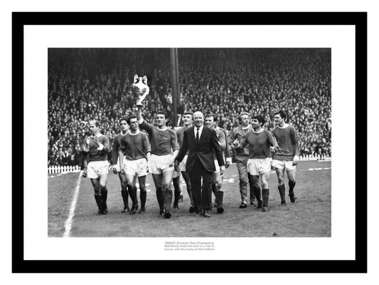 Manchester United 1967 League Champions Team Photo Memorabilia