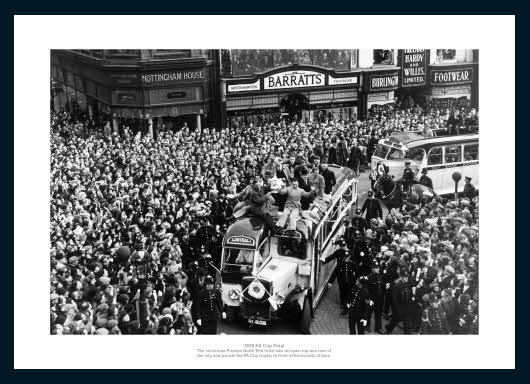 Preston North End 1938 FA Cup Final Open Top Bus Photo Memorabilia