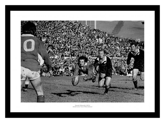 Gareth Edwards 1971 British Lions Tour Rugby Photo Memorabilia