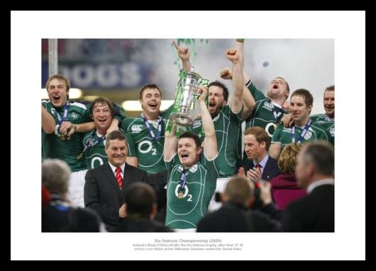 Ireland 2009 Grand Slam Brian O'Driscoll & Ireland Team Photo Memorabilia
