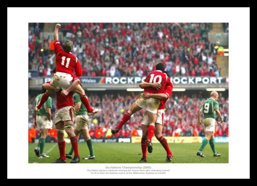 Wales Rugby 2005 Grand Slam Celebrations Photo Memorabilia