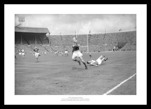 Leeds 1957 Rugby League Challenge Cup Final Photo Memorabilia