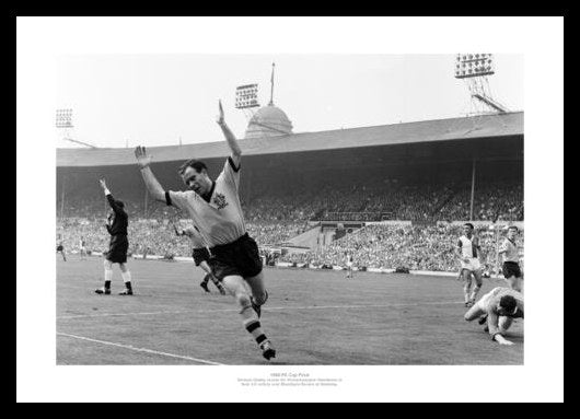 Wolverhampton Wanderers 1960 FA Cup Final Goal Photo Memorabilia